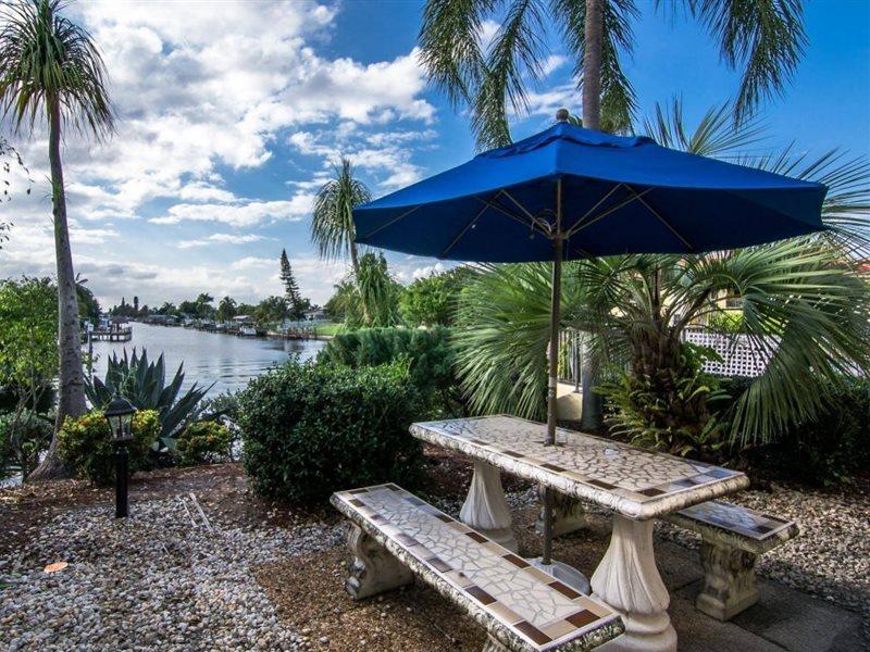 Oyo Waterfront Hotel- Cape Coral Fort Myers, Fl Zewnętrze zdjęcie