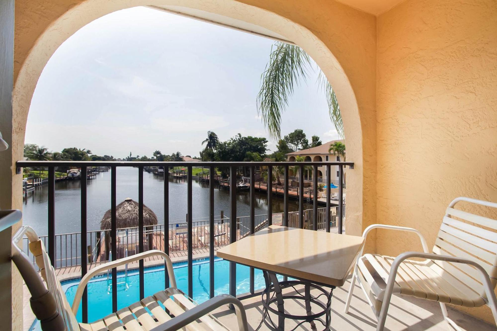 Oyo Waterfront Hotel- Cape Coral Fort Myers, Fl Zewnętrze zdjęcie