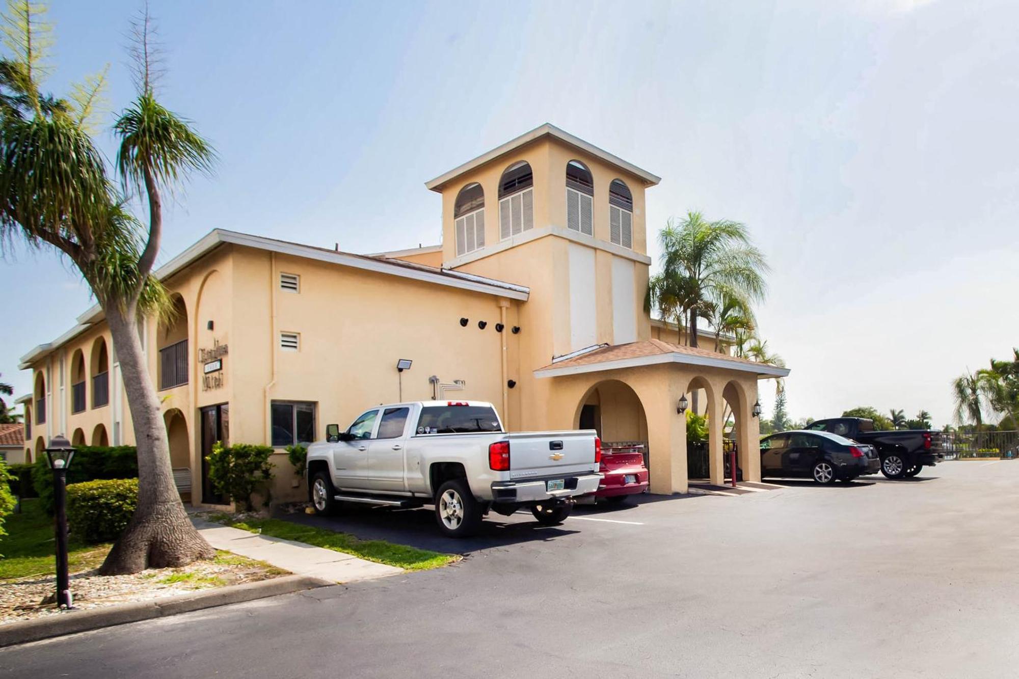 Oyo Waterfront Hotel- Cape Coral Fort Myers, Fl Zewnętrze zdjęcie