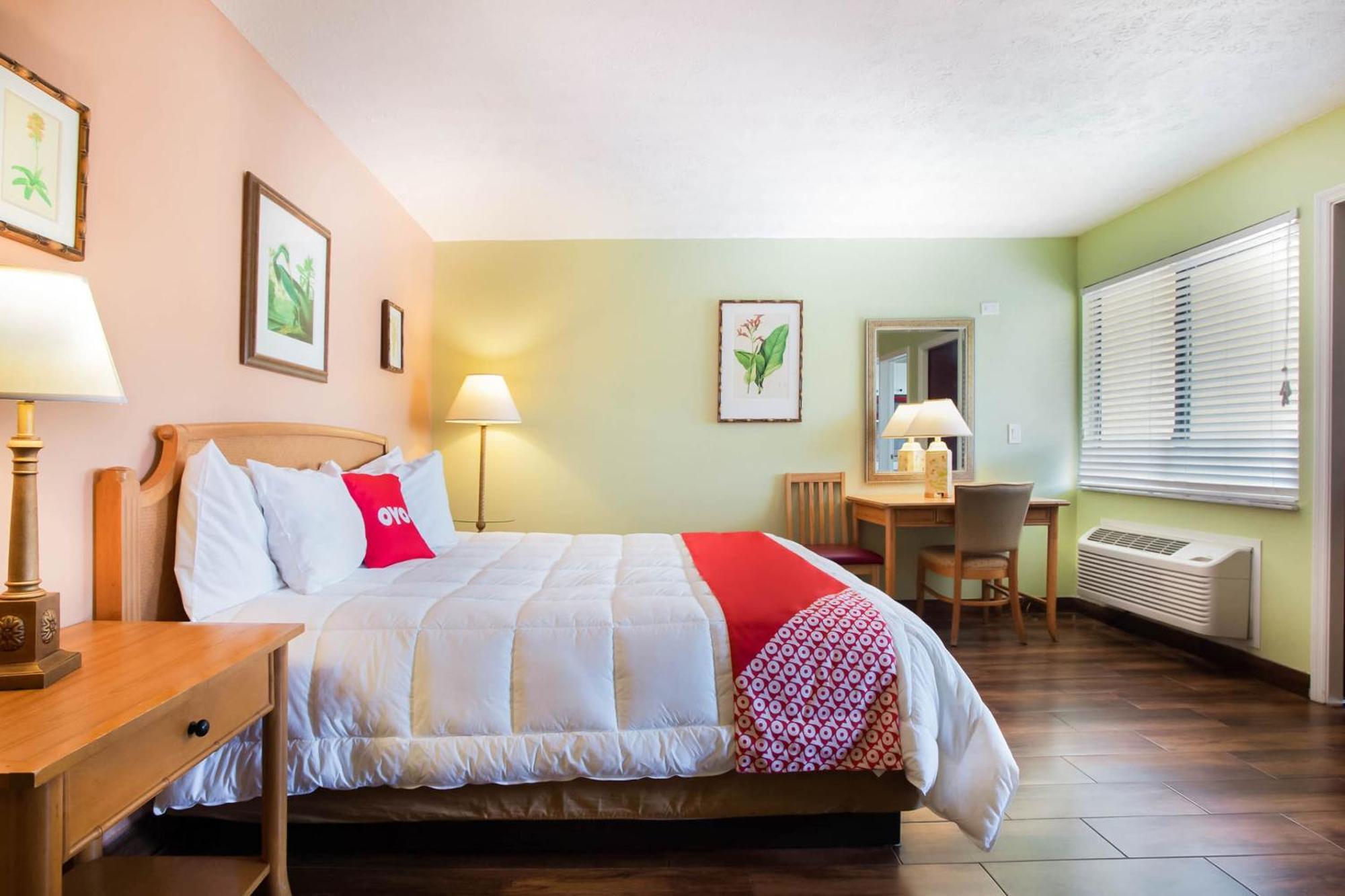 Oyo Waterfront Hotel- Cape Coral Fort Myers, Fl Zewnętrze zdjęcie