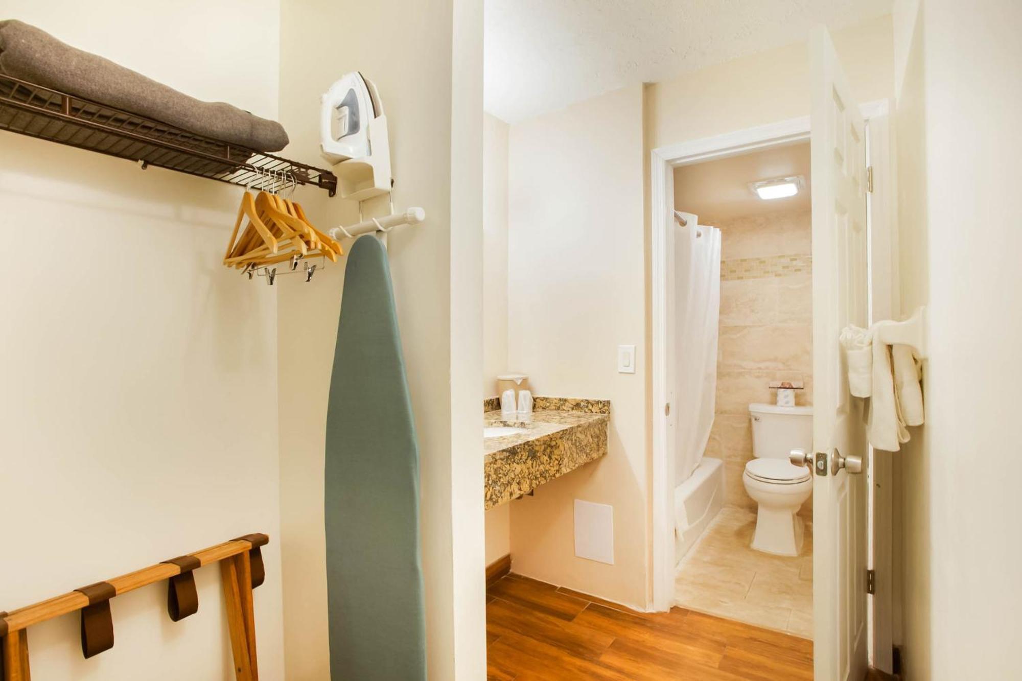 Oyo Waterfront Hotel- Cape Coral Fort Myers, Fl Zewnętrze zdjęcie